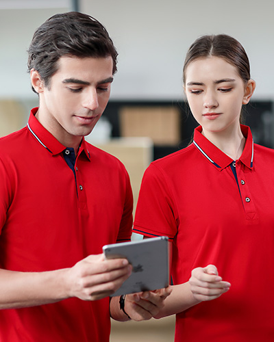 選擇(ze)恒迪服(fu)裝定制(zhì)深圳T恤(xu)衫的優(yōu)勢有哪(na)些？